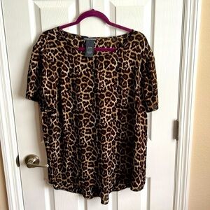 Chelsea & Theodore‎ women’s xxl animal print top